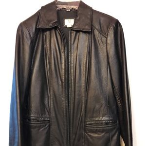 Women’s Lamp Skin Genuine Leather Jacket 
Size M